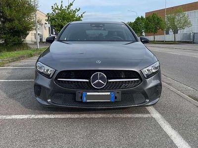 Usata Mercedes A180 116 CV (85 kW) 2019 Berlina