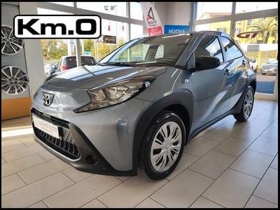 Nuova Toyota Aygo X Active 72 CV (52 kW) 2025 Grigio SUV