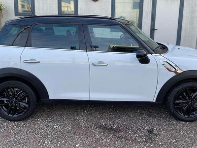 Usata Mini Cooper D Countryman 111 CV (81 kW) 2016 Bianco SUV