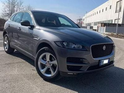 Usata Jaguar F-Pace 180 CV (132 kW) 2019 Grigio SUV