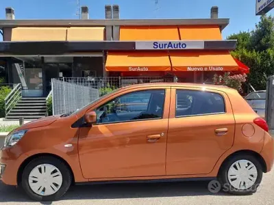 Usata Mitsubishi Space Star Diamant Edition 71 CV (52 kW) 2019 Arancione Utilitaria