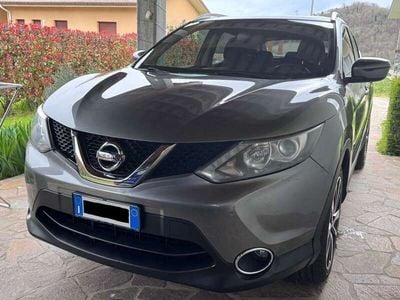 Usata Nissan Qashqai Acenta 110 CV (80 kW) 2016 Grigio SUV
