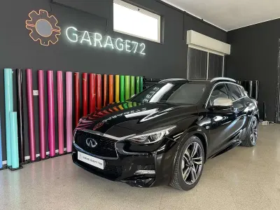 Usata Infiniti Q30 170 CV (125 kW) 2016 Nero SUV