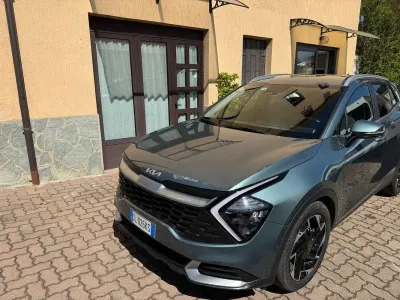 Usata Kia Sportage 136 CV (100 kW) 2023 Verde SUV