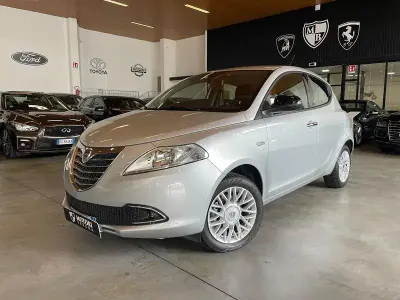 Usata Lancia Ypsilon Gold 84 CV (61 kW) 2014 Utilitaria