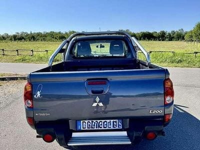 Mitsubishi L200