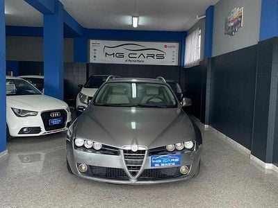 Second-hand Alfa Romeo 159 120 CP (88 kW) 2008 Gri Break
