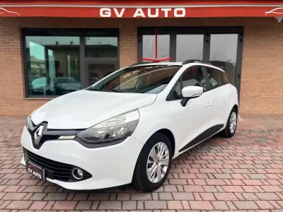Usata Renault Clio 75 CV (55 kW) 2015 Bianco Station wagon