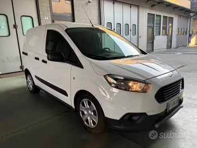 Usata Ford Transit Trend 75 CV (55 kW) 2018 Bianco Furgone