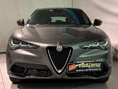 Usata Alfa Romeo Stelvio Ti 209 CV (153 kW) 2023 Grigio metallizzato SUV