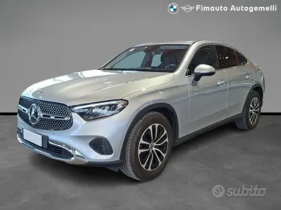 Usata Mercedes GLC220 Advanced 197 CV (144 kW) 2024 Grigio / metallizzato SUV