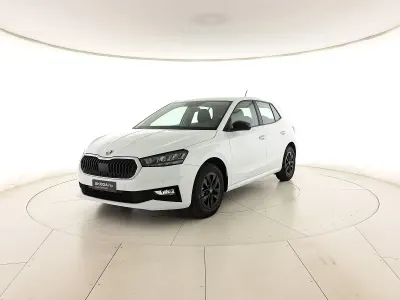 Usata Skoda Fabia 95 CV (69 kW) 2025 Bianco luna metallizzato Utilitaria