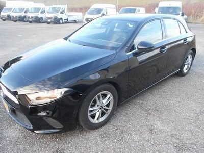 Usata Mercedes A180 116 CV (85 kW) 2021 Nero metallizzato Berlina