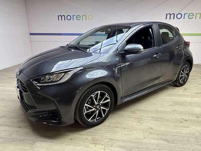 Usata Toyota Yaris Hybrid Trend 116 CV (85 kW) 2022 Grigio Utilitaria