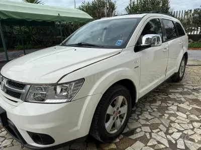 Usata Fiat Freemont 140 CV (102 kW) 2012 Bianco SUV