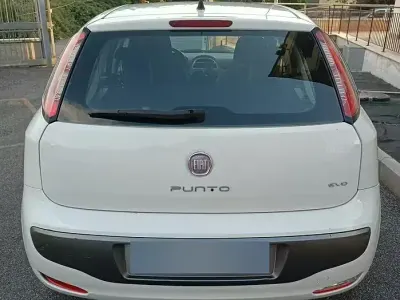 Usata Fiat Punto Evo 69 CV (50 kW) 2010 Bianco Utilitaria