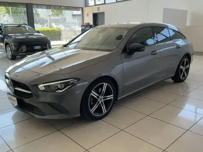 Usata Mercedes CLA200 Shooting Brake 150 CV (110 kW) 2021 Grigio Station wagon