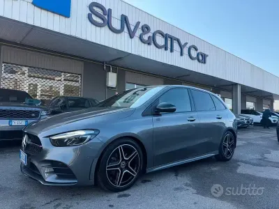 Usata Mercedes B180 AMG Line Premium Plus 116 CV (85 kW) 2024 Grigio Utilitaria