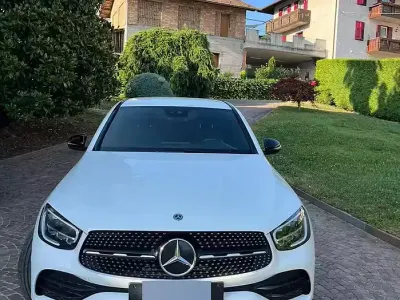 Usata Mercedes GLC220 Premium 194 CV (142 kW) 2020 Bianco SUV
