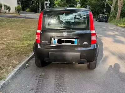 Usata Fiat Panda 4x4 69 CV (50 kW) 2009 Nero Utilitaria