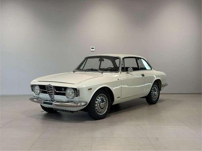Usata Alfa Romeo GT 88 CV (64 kW) 1970 Bianco Coupé