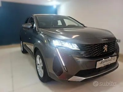 Usata Peugeot 3008 Business-Line 131 CV (96 kW) 2020 Grigio SUV