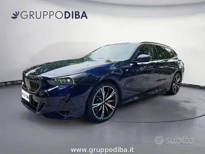 Usata BMW 520 M Sport 197 CV (144 kW) 2025 Blu Station wagon