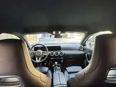 Usata Mercedes A200 163 CV (119 kW) 2019 Nero Berlina