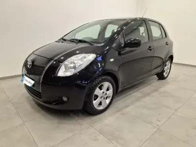 Occasion Toyota Yaris Sol 87 PK (63 kW) 2006 Zwart Sedan