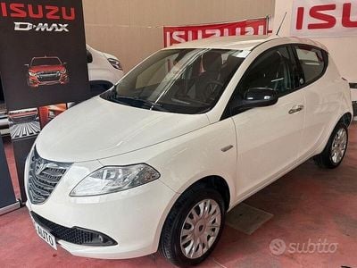 Usata Lancia Ypsilon 85 CV (62 kW) 2013 Bianco Utilitaria