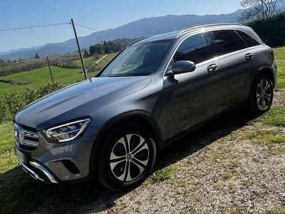Usata Mercedes GLC200 Business 163 CV (119 kW) 2020 Nero SUV