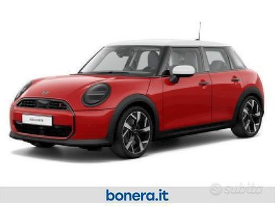 Usata Mini Cooper Classic 204 CV (150 kW) 2024 Chili red ii Utilitaria