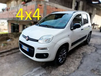 Usado Fiat Panda 4x4 S 80 HP (58 kW) 2018 Branco Citadino