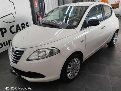 Usata Lancia Ypsilon S 69 CV (50 kW) 2012 Bianco Utilitaria