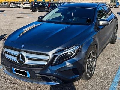 Usata Mercedes GLA220 170 CV (125 kW) 2014 Verde SUV