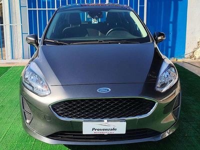 Usata Ford Fiesta 86 CV (63 kW) 2019 Grigio Utilitaria