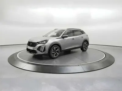 Usata Peugeot 2008 Allure 102 CV (75 kW) 2025 Grigio SUV
