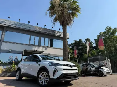 Usata Renault Captur Evolution 101 CV (74 kW) 2025 Bianco SUV