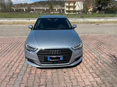 Usata Audi A3 150 CV (110 kW) 2018 Grigio Berlina