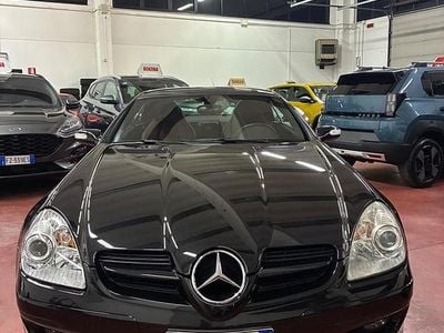 Usata Mercedes SLK200 163 CV (119 kW) 2005 Nero Cabrio