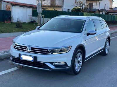 VW Passat Alltrack