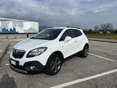 Usata Opel Mokka 131 CV (96 kW) 2014 Bianco SUV