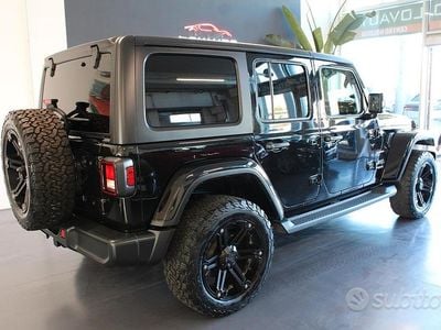 Usata Jeep Wrangler Unlimited Sahara 272 CV (200 kW) 2021 Nero SUV
