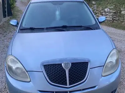 Usata Lancia Ypsilon 60 CV (44 kW) 2008 Blu/azzurro Utilitaria