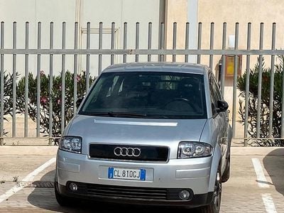 Usata Audi A2 75 CV (55 kW) 2003 Grigio Utilitaria