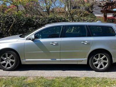 Usata Volvo V70 Momentum 181 CV (133 kW) 2013 Station wagon