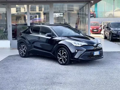 Usata Toyota C-HR