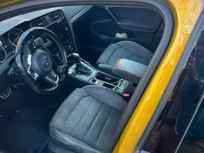 Occasion VW Golf VII 110 ch (80 kW) 2018 Jaune Berline