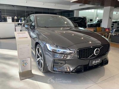 Nuova Volvo S60 Plus 197 CV (144 kW) 2026 Gray Berlina