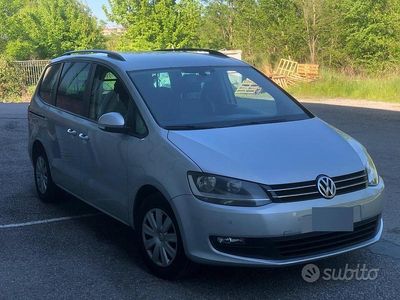 Begagnad VW Sharan 140 HK (102 kW) 2011 Minibuss